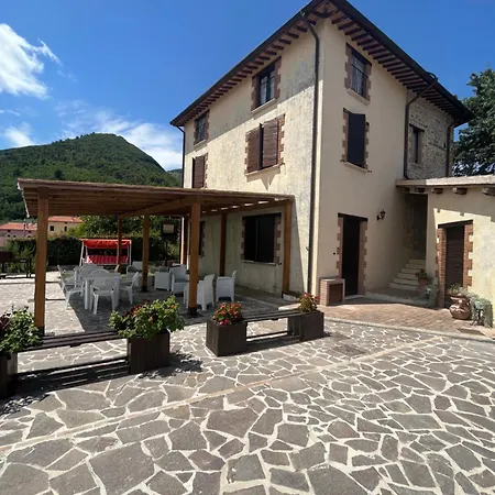 Апартаменты Vecchio Frantoio Residenza Moraiolo Сполето